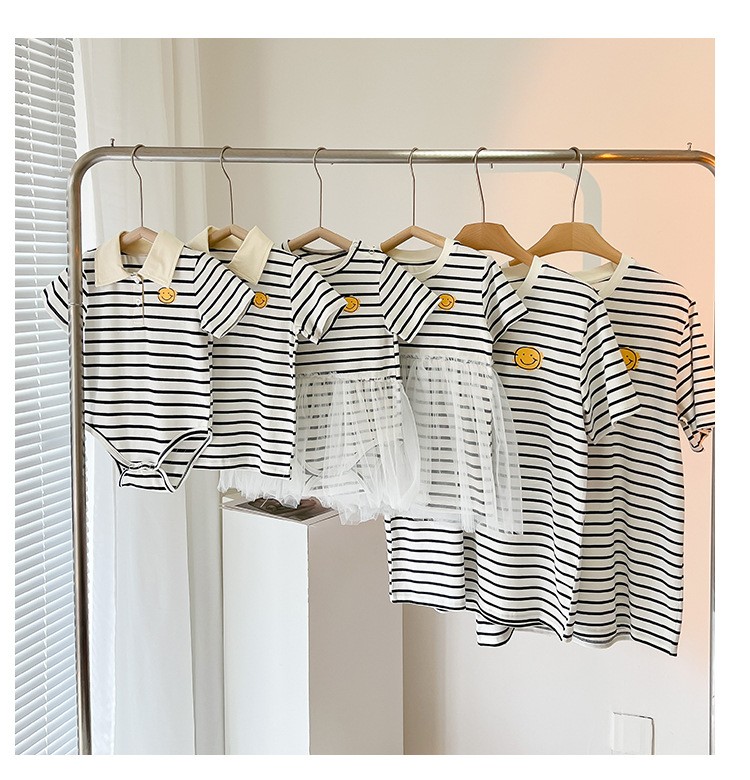   Baby kids Parent-child Summer Clothes Family matches Mother Dad Children's Clothing Striped Smiley Family Look