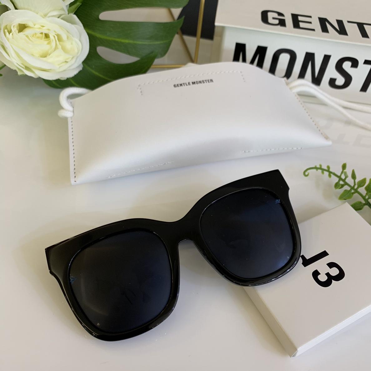 Gentle Monster Men’s Sunglasses ASS650075